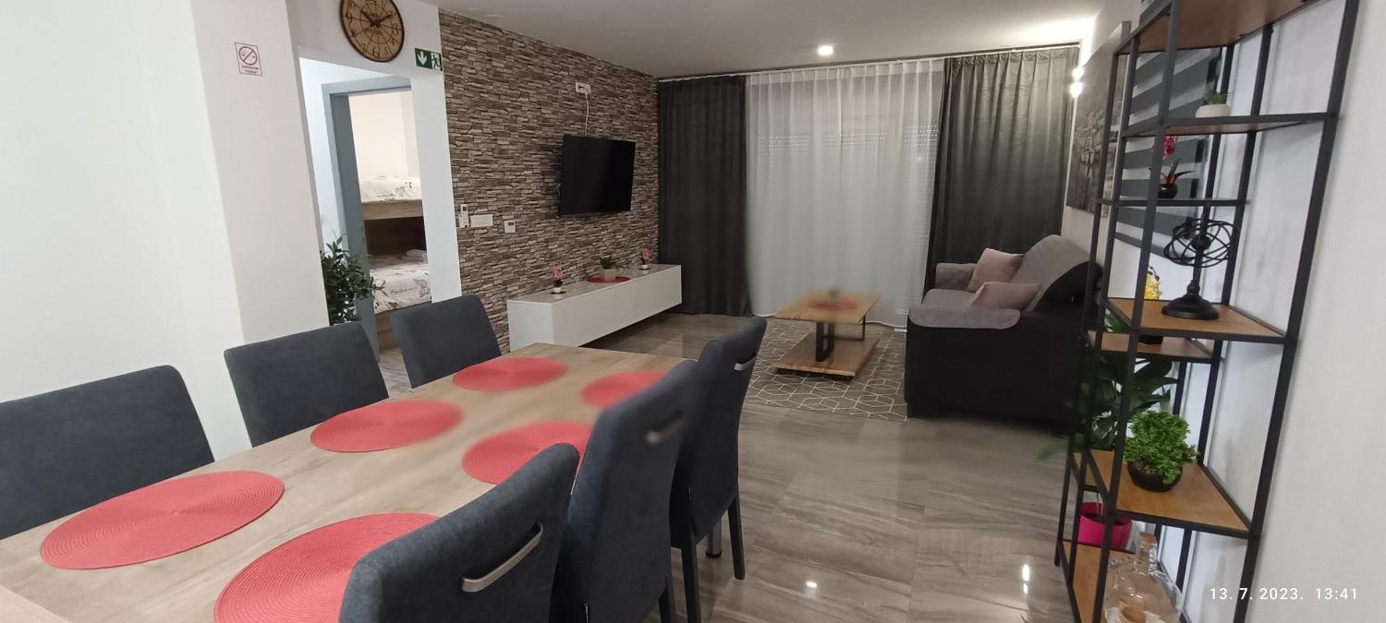 Apartmani Dalmacija ดราเก ภายนอก รูปภาพ